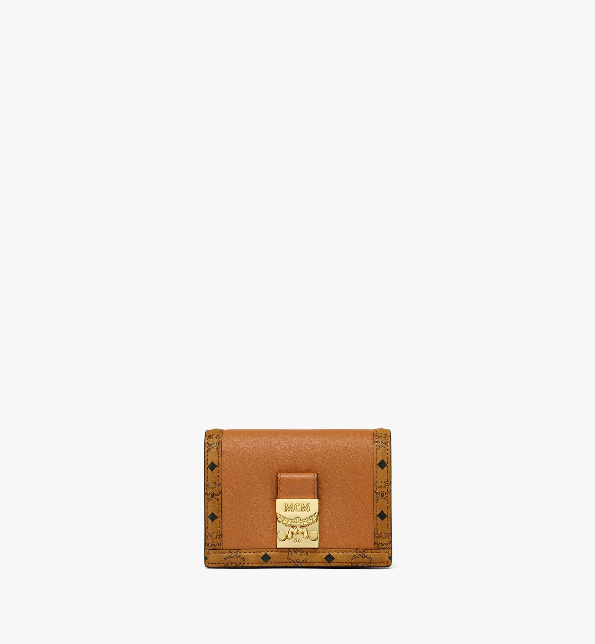 Tracy Wallet in Visetos 1
